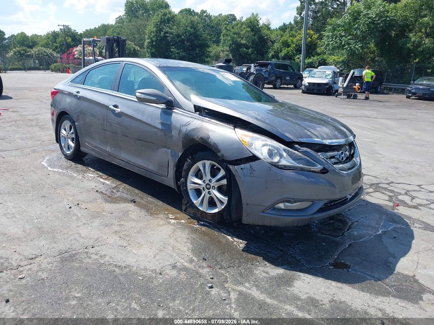 2013 Hyundai Sonata VIN 5NPEC4AC1DH670324 IAAI salvage auction — FRONT END, Salvage (North Carolina), sold $225 on 2026-07-23 (photo 1)
