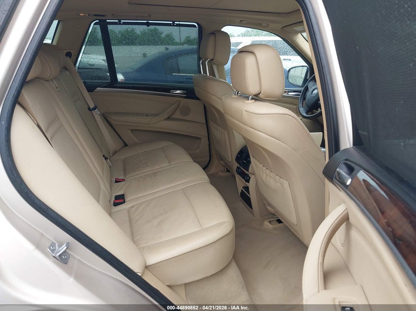 2013 BMW X5 VIN 5UXZV4C52D0E11348 IAAI salvage auction — FRONT END, Wait Title, sold $1,950 on 2026-07-10 (photo 8)