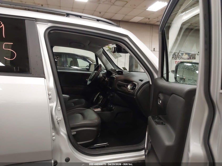 2021 Jeep Renegade VIN ZACNJDD19MPM34346 IAAI salvage auction — FRONT END, Salvage (Maine), sold $3,125 on 2026-07-20 (photo 5)