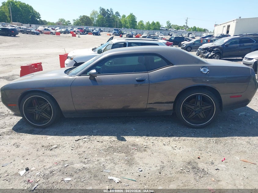 2017 Dodge Challenger VIN 2C3CDZAG4HH588966 IAAI salvage auction — LEFT SIDE, Salvage Title, sold $2,800 on 2026-08-28 (photo 6)