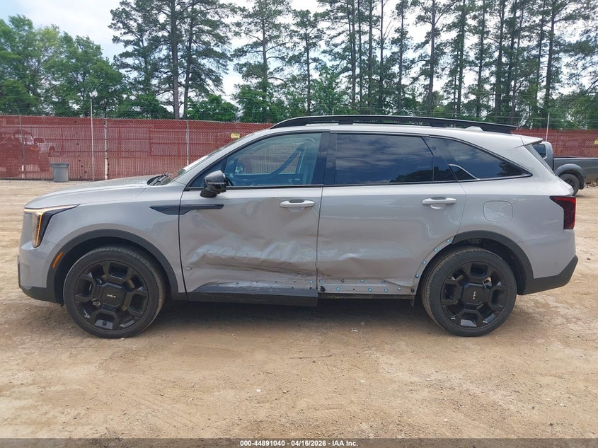 2024 Kia Sorento VIN 5XYRKDJF0RG309213 IAAI salvage auction — SIDE, Salvage Title, sold $19,700 on 2026-07-16 (photo 6)