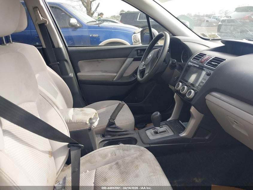 2016 Subaru Forester VIN JF2SJADC4GH540089 IAAI salvage auction — NORMAL WEAR, Salvage Title, sold $925 on 2026-07-21 (photo 5)
