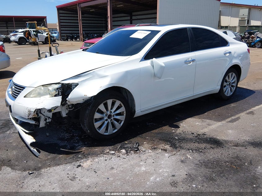 2009 Lexus ES VIN JTHBJ46G792323057 IAAI salvage auction — RIGHT FRONT, Clear (Hawaii), sold $825 on 2026-07-14 (photo 2)
