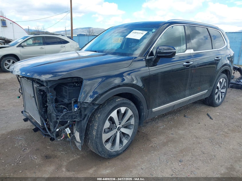 2022 Kia Telluride VIN 5XYP5DHC7NG322318 IAAI salvage auction — FRONT END, Salvage Title, sold $8,500 on 2026-07-29 (photo 2)