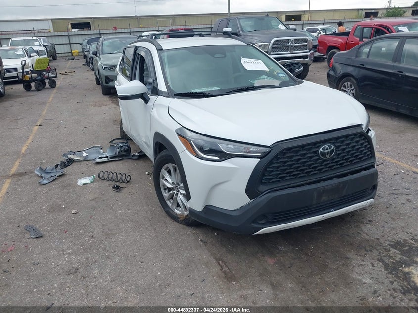2023 Toyota Corolla cross VIN 7MUCAAAG3PV046608 IAAI salvage auction — FRONT & REAR, Salvage (Texas), sold $4,500 on 2026-07-29 (photo 1)