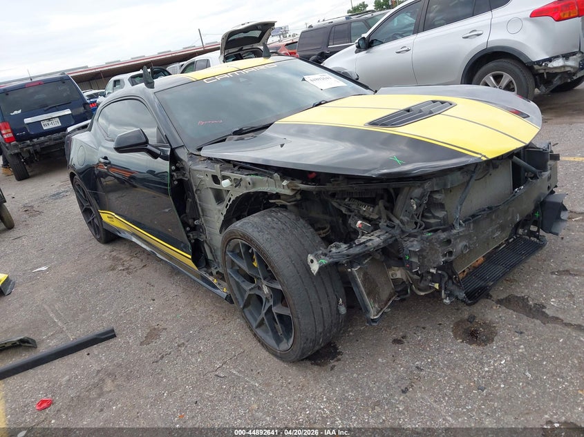 2020 Chevrolet Camaro VIN 1G1FH1R72L0108268 IAAI salvage auction — FRONT END, Salvage Title, sold $10,300 on 2026-07-09 (photo 1)