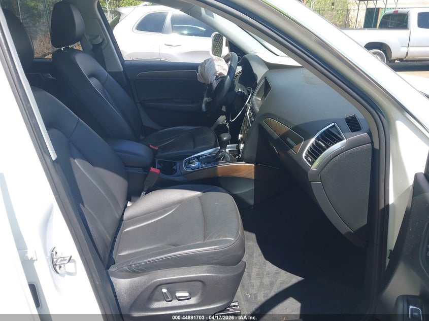 2017 Audi Q5 VIN WA1L2AFP1HA043361 IAAI salvage auction — FRONT END, Salvage - Greater Than 75% (Maryland), sold $2,550 on 2026-07-07 (photo 5)