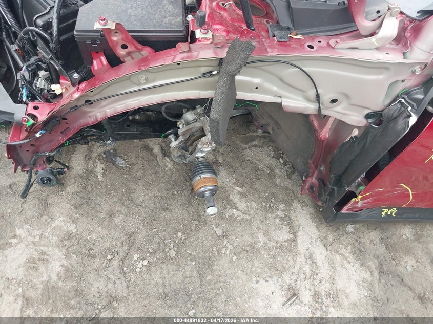 2026 Honda Cr-v VIN 7FARS6H67TE016669 IAAI salvage auction — FRONT END, Salvage Title, sold $16,125 on 2026-07-14 (photo 6)