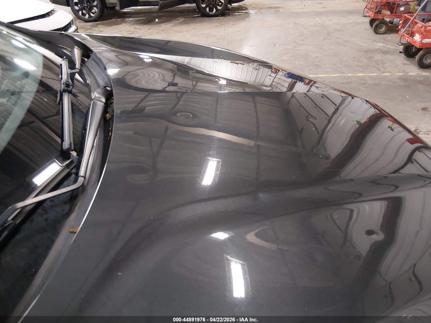 2018 Chevrolet Equinox VIN 3GNAXSEV5JS567371 IAAI salvage auction — HAIL, Salvage (Iowa), sold $1,650 on 2026-07-26 (photo 6)