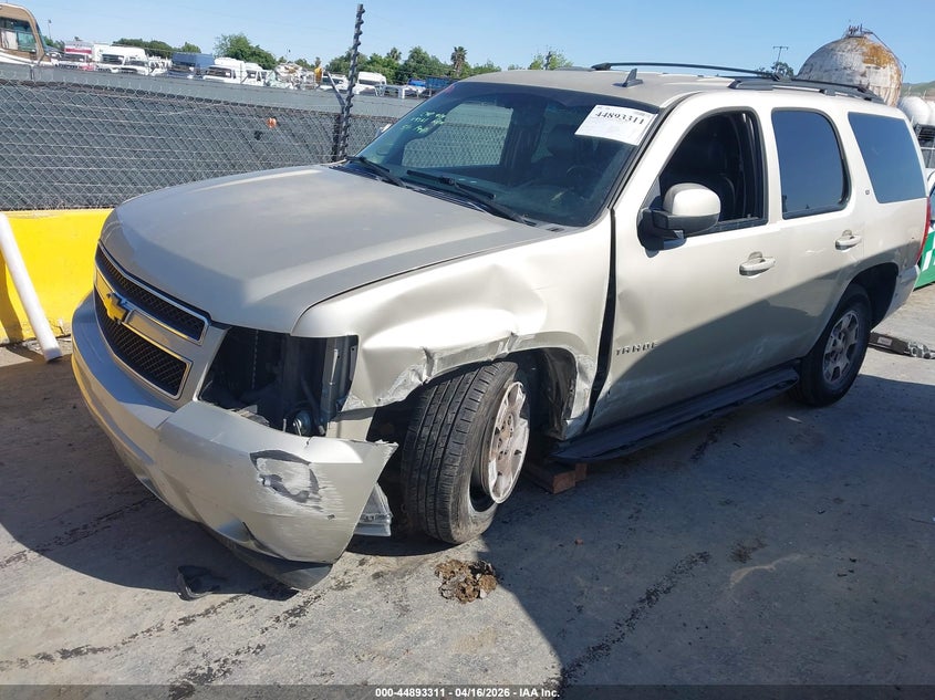 2013 Chevrolet Tahoe VIN 1GNSKBE07DR219361 IAAI salvage auction — LEFT SIDE, Salvage (California), sold $1,650 on 2026-07-09 (photo 2)
