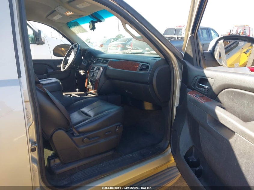 2013 Chevrolet Tahoe VIN 1GNSKBE07DR219361 IAAI salvage auction — LEFT SIDE, Salvage (California), sold $1,650 on 2026-07-09 (photo 5)
