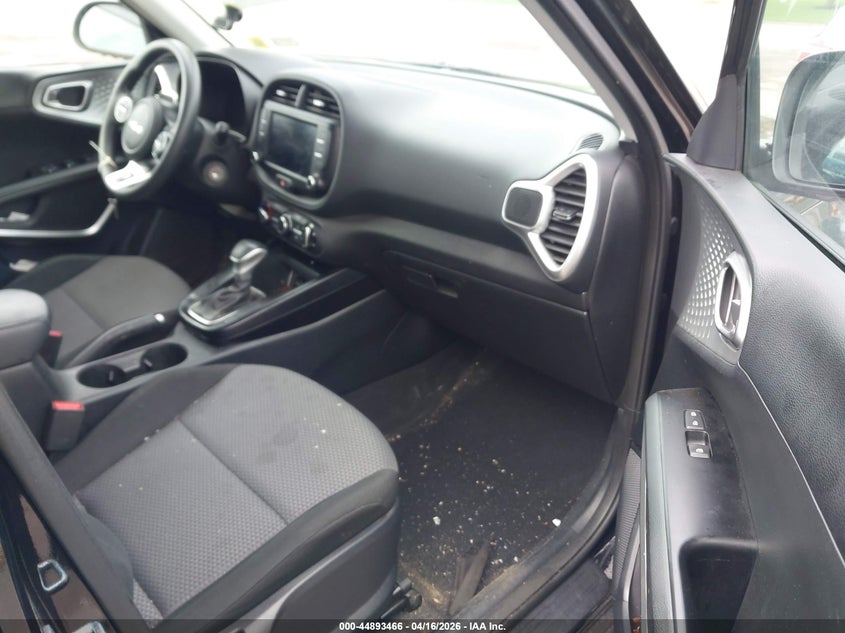 2024 Kia Soul VIN KNDJ23AU3R7227429 IAAI salvage auction — LEFT FRONT, Wait Title, sold $4,200 on 2026-07-14 (photo 5)