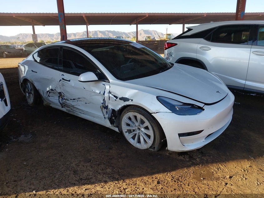 2023 Tesla Model 3 VIN 5YJ3E1EA1PF550874 IAAI salvage auction — RIGHT SIDE, Salvage Title, sold $4,400 on 2026-07-30 (photo 1)