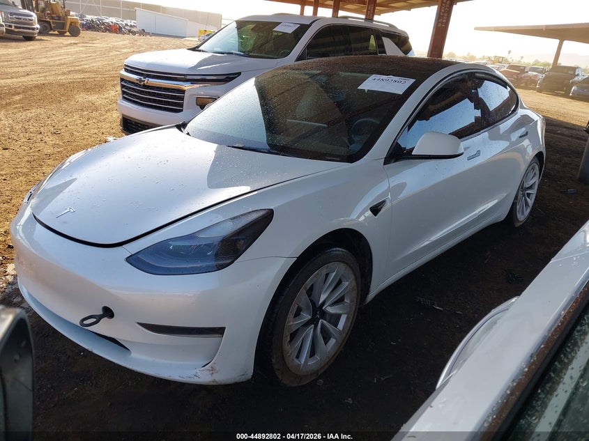 2023 Tesla Model 3 VIN 5YJ3E1EA1PF550874 IAAI salvage auction — RIGHT SIDE, Salvage Title, sold $4,400 on 2026-07-30 (photo 2)