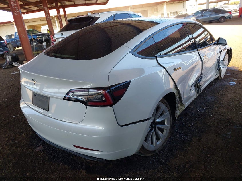 2023 Tesla Model 3 VIN 5YJ3E1EA1PF550874 IAAI salvage auction — RIGHT SIDE, Salvage Title, sold $4,400 on 2026-07-30 (photo 4)