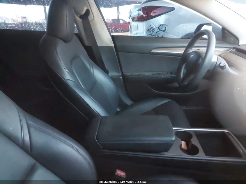 2023 Tesla Model 3 VIN 5YJ3E1EA1PF550874 IAAI salvage auction — RIGHT SIDE, Salvage Title, sold $4,400 on 2026-07-30 (photo 5)