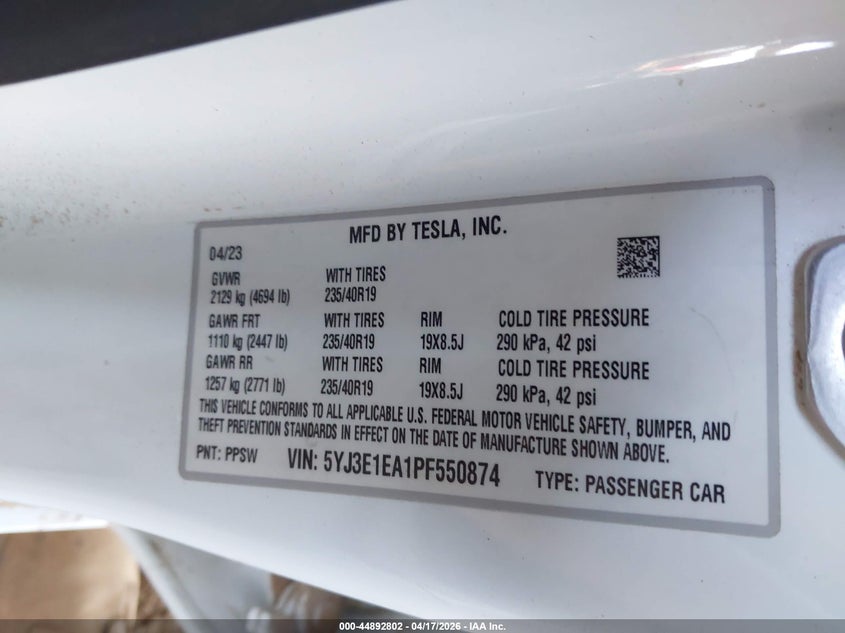 2023 Tesla Model 3 VIN 5YJ3E1EA1PF550874 IAAI salvage auction — RIGHT SIDE, Salvage Title, sold $4,400 on 2026-07-30 (photo 9)