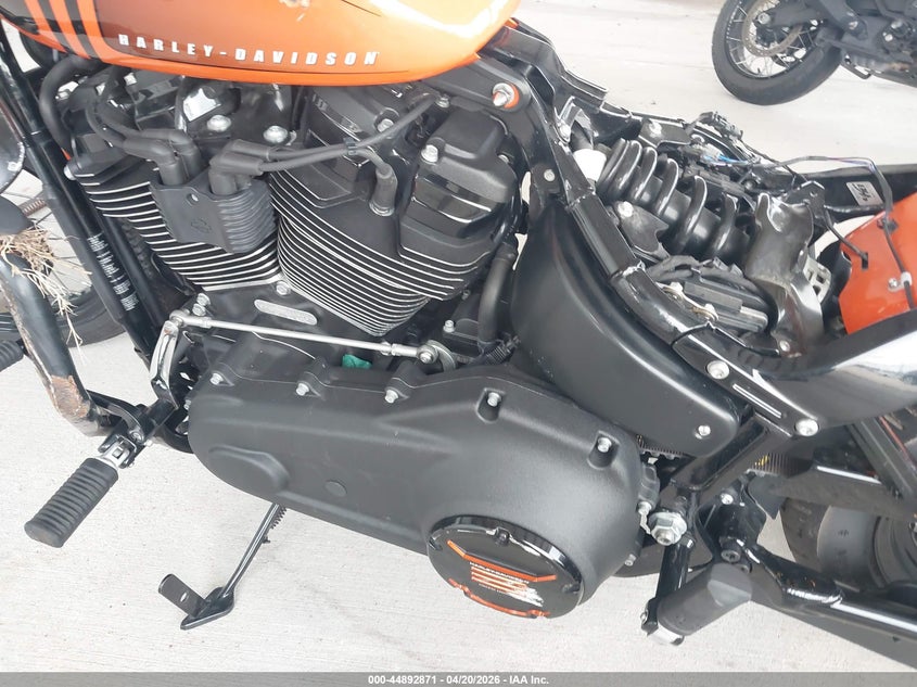 2021 Harley-davidson Street bob VIN 1HD1YYK18MB056892 IAAI salvage auction — FRONT END, Salvage (Texas), sold $3,500 on 2026-07-07 (photo 9)