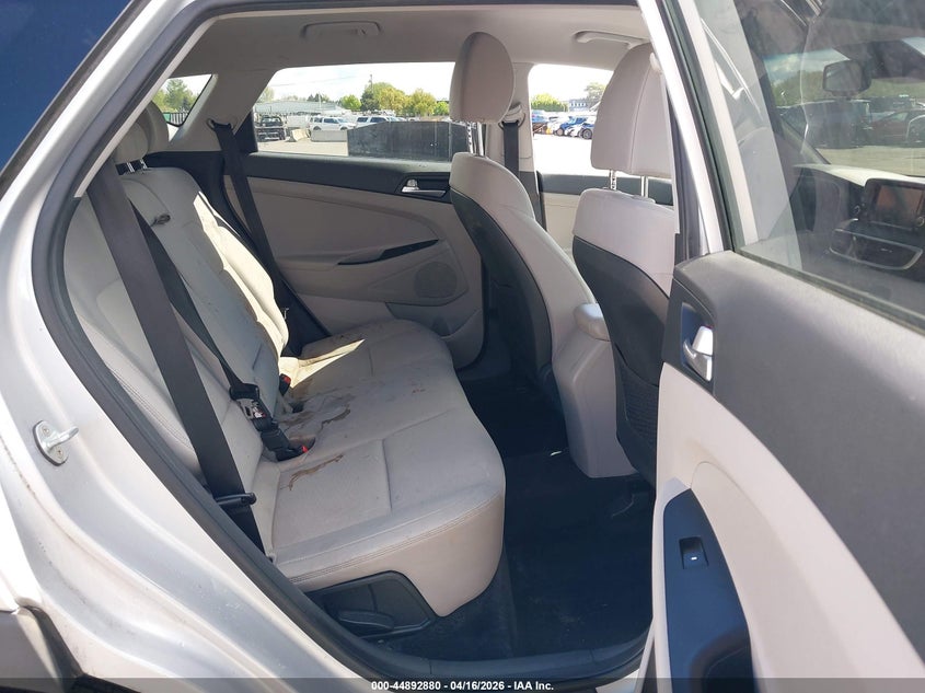 2019 Hyundai Tucson VIN KM8J3CA48KU031681 IAAI salvage auction — FRONT & REAR, Salvage (Oregon), sold $3,500 on 2026-07-09 (photo 8)