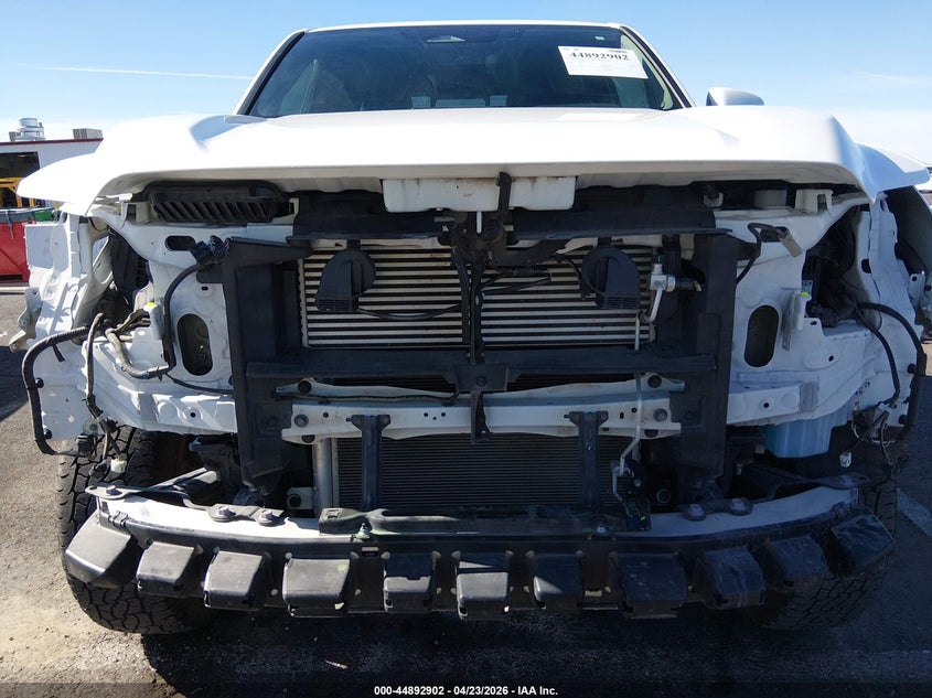 2024 Toyota Tacoma VIN 3TMLB5JN9RM047939 IAAI salvage auction — FRONT & REAR, Salvage Title, sold $18,900 on 2026-07-09 (photo 6)