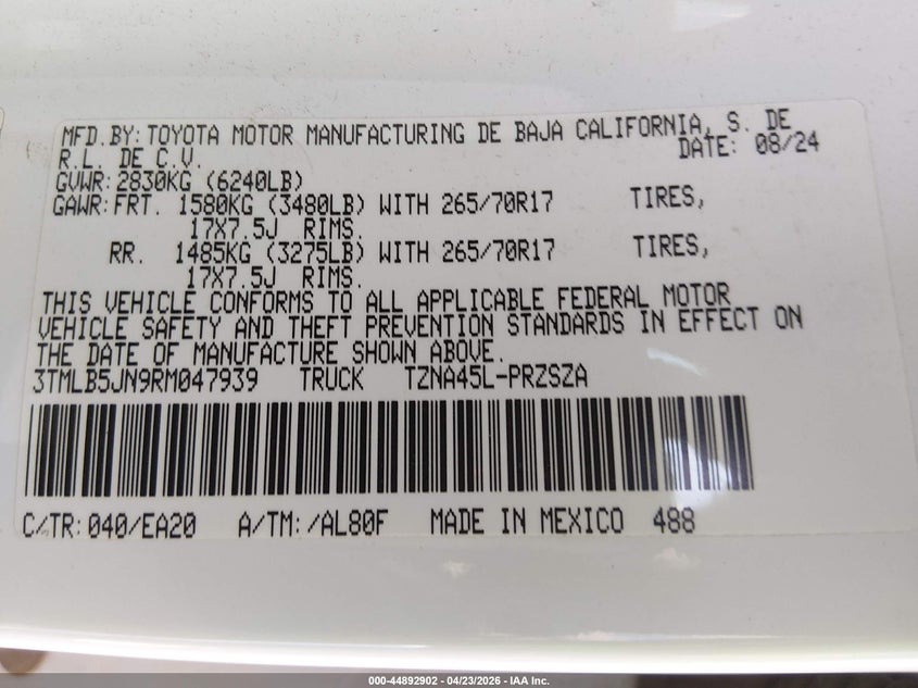 2024 Toyota Tacoma VIN 3TMLB5JN9RM047939 IAAI salvage auction — FRONT & REAR, Salvage Title, sold $18,900 on 2026-07-09 (photo 9)