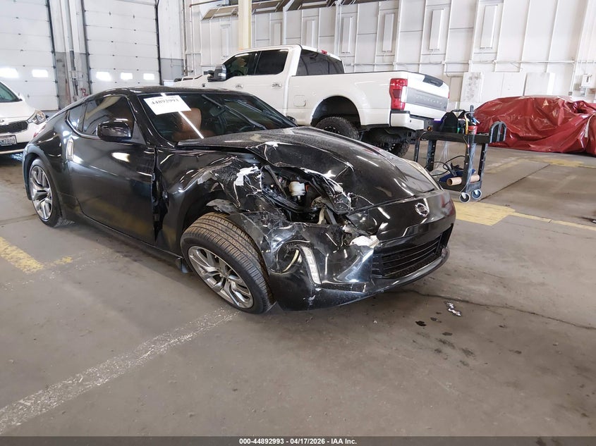2013 Nissan 370z VIN JN1AZ4EH8DM380903 IAAI salvage auction — RIGHT FRONT, Salvage (Oregon), sold $2,600 on 2026-07-09 (photo 1)
