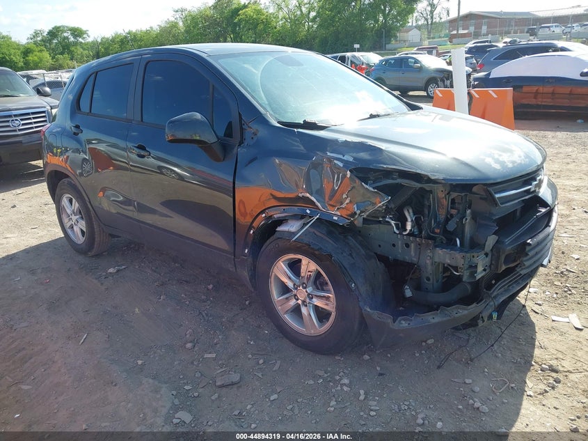 2020 Chevrolet Trax VIN 3GNCJKSB2LL260158 IAAI salvage auction — RIGHT FRONT, Salvage Title, sold $1,550 on 2026-07-09 (photo 1)