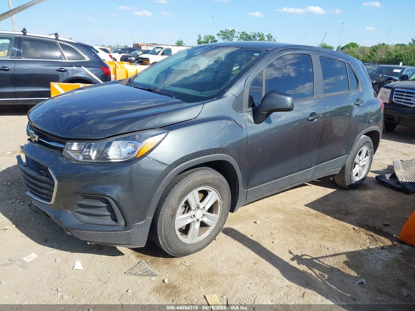 2020 Chevrolet Trax VIN 3GNCJKSB2LL260158 IAAI salvage auction — RIGHT FRONT, Salvage Title, sold $1,550 on 2026-07-09 (photo 2)