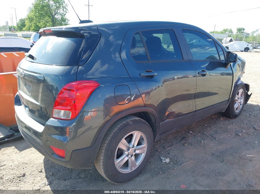 2020 Chevrolet Trax VIN 3GNCJKSB2LL260158 IAAI salvage auction — RIGHT FRONT, Salvage Title, sold $1,550 on 2026-07-09 (photo 4)