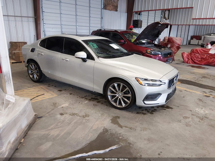 2019 Volvo S60 VIN 7JR102FKXKG000687 IAAI salvage auction — REAR END, Original (Texas), sold $4,050 on 2026-07-15 (photo 1)