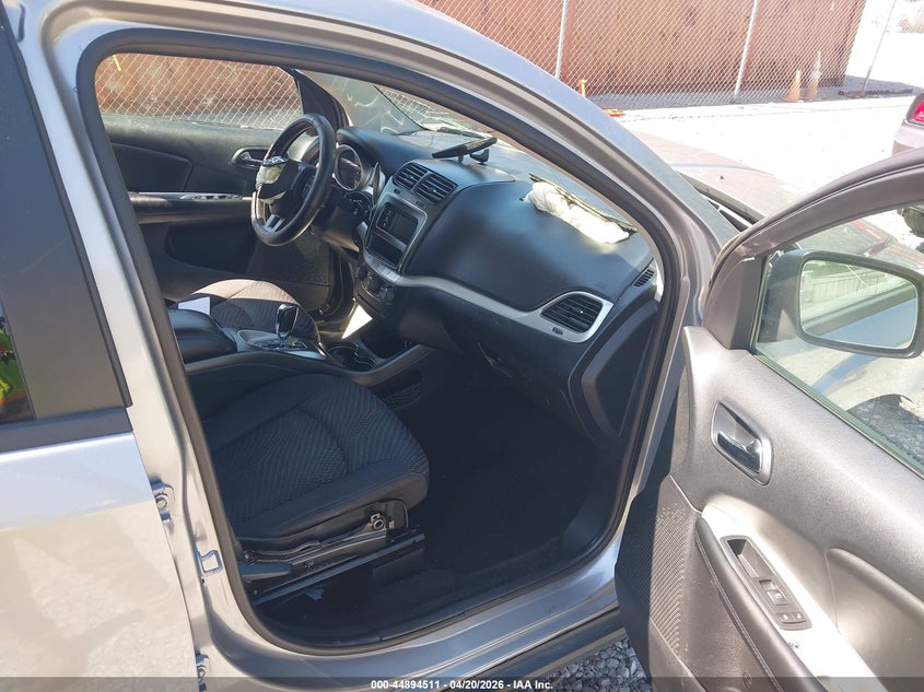 2017 Dodge Journey VIN 3C4PDCBG6HT530793 IAAI salvage auction — FRONT END, Salvage (Idaho), sold $150 on 2026-08-22 (photo 5)