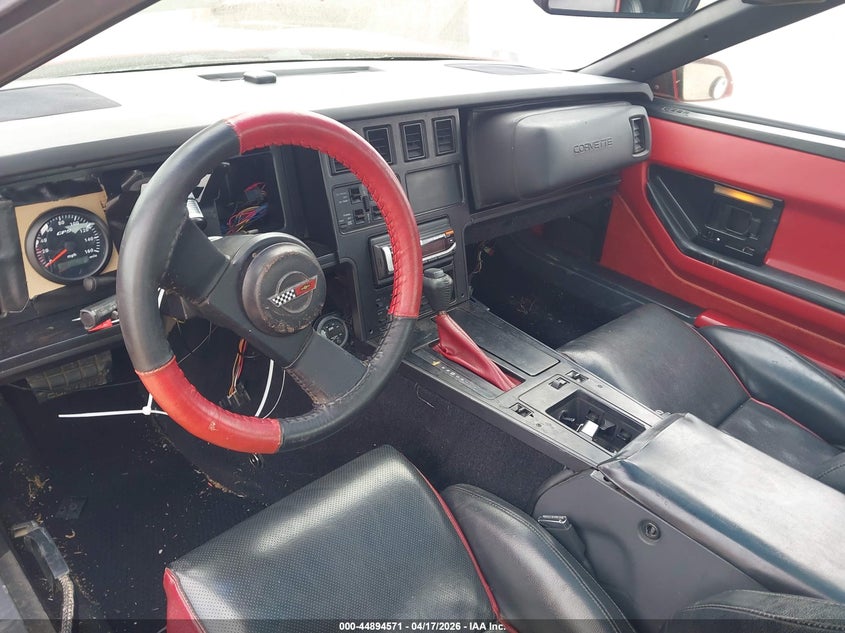 1987 Chevrolet Corvette VIN 1G1YY2181H5103060 IAAI salvage auction — RIGHT SIDE, Original (Texas), sold $1,050 on 2026-07-08 (photo 5)