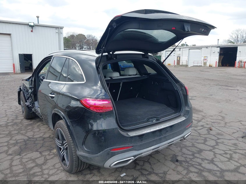 2025 Mercedes-benz Glc VIN W1NKM5GB5SU071488 IAAI salvage auction — LEFT SIDE, Salvage Title, sold $33,750 on 2026-07-07 (photo 3)