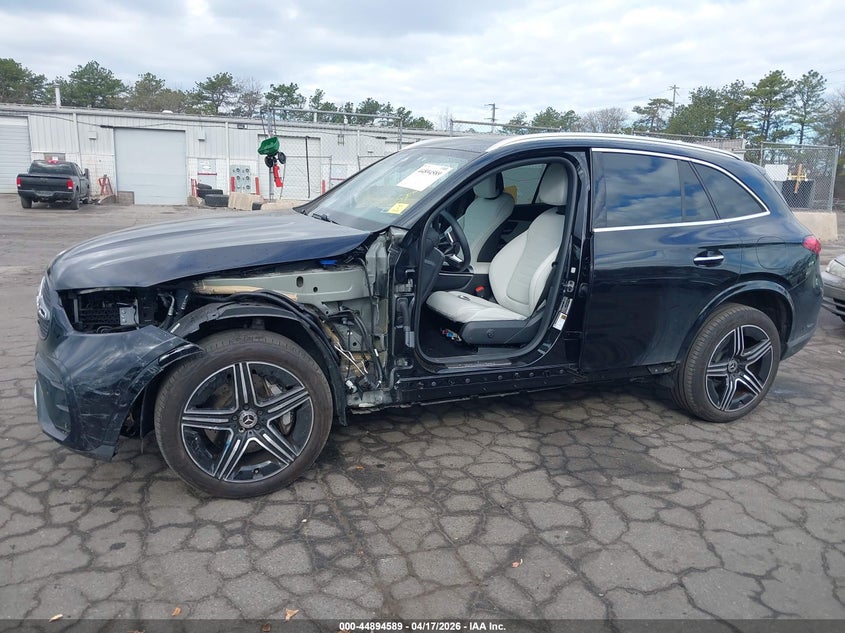 2025 Mercedes-benz Glc VIN W1NKM5GB5SU071488 IAAI salvage auction — LEFT SIDE, Salvage Title, sold $33,750 on 2026-07-07 (photo 6)