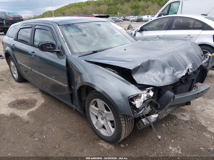 2006 Dodge Magnum VIN 2D4FV47V56H193340 IAAI salvage auction — FRONT END, Salvage (West Virginia), sold $175 on 2026-07-09 (photo 1)