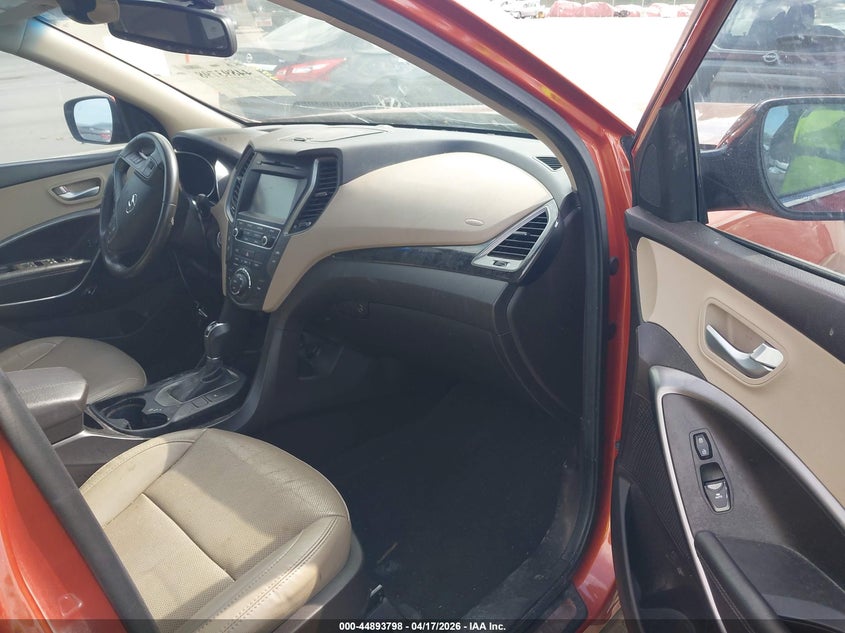 2017 Hyundai Santa fe VIN 5XYZU3LB5HG417792 IAAI salvage auction — FRONT END, Salvage Title, sold $2,050 on 2026-07-29 (photo 5)