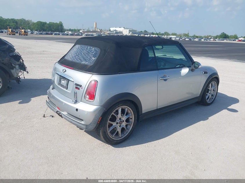 2007 Mini Cooper VIN WMWRH33527TL95524 IAAI salvage auction — LEFT REAR, Salvage (Illinois), sold $325 on 2026-07-07 (photo 4)