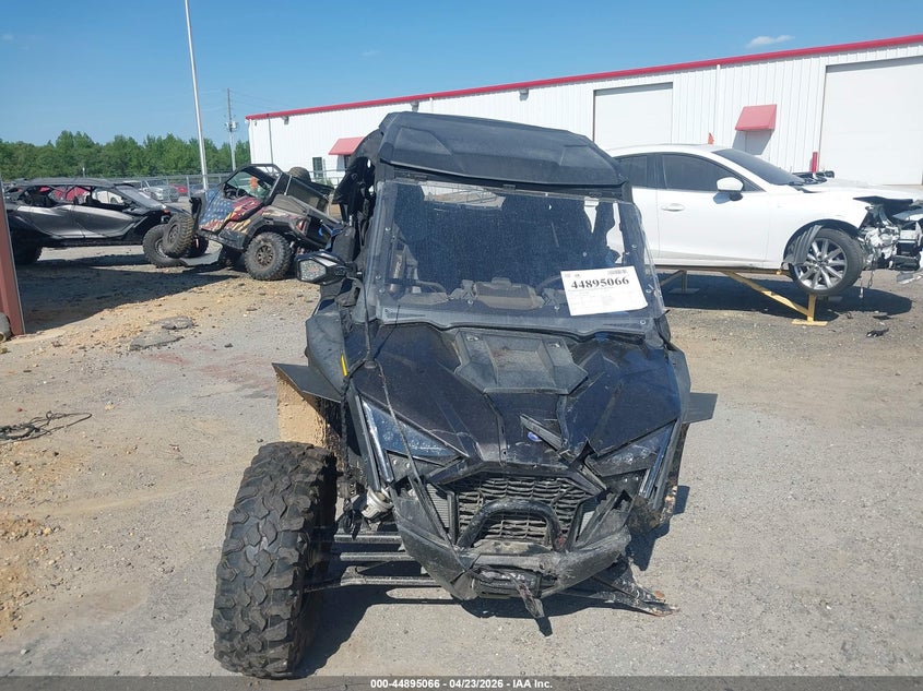 2024 Polaris Rzr VIN 3NSR4D929RG062933 IAAI salvage auction — LEFT FRONT, Salvage (North Carolina), sold $9,200 on 2026-07-14 (photo 5)