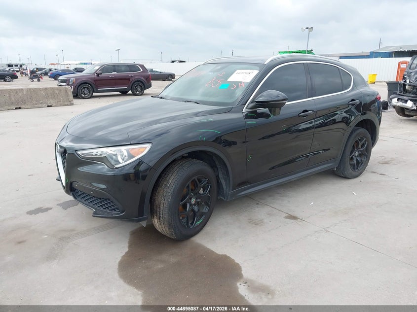 2020 Alfa romeo Stelvio VIN ZASPAJAN0L7C86124 IAAI salvage auction — FRONT & REAR, Wait Title, sold $7,850 on 2026-07-22 (photo 2)