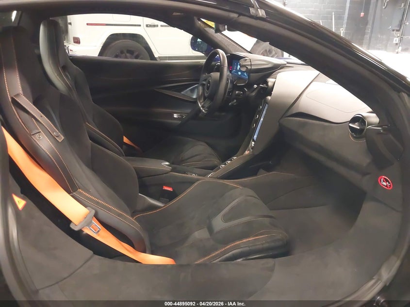 2025 Mclaren 750s VIN SBM14BCA4SW009459 IAAI salvage auction — REAR END, Salvage (Georgia), sold $181,000 on 2026-07-14 (photo 5)