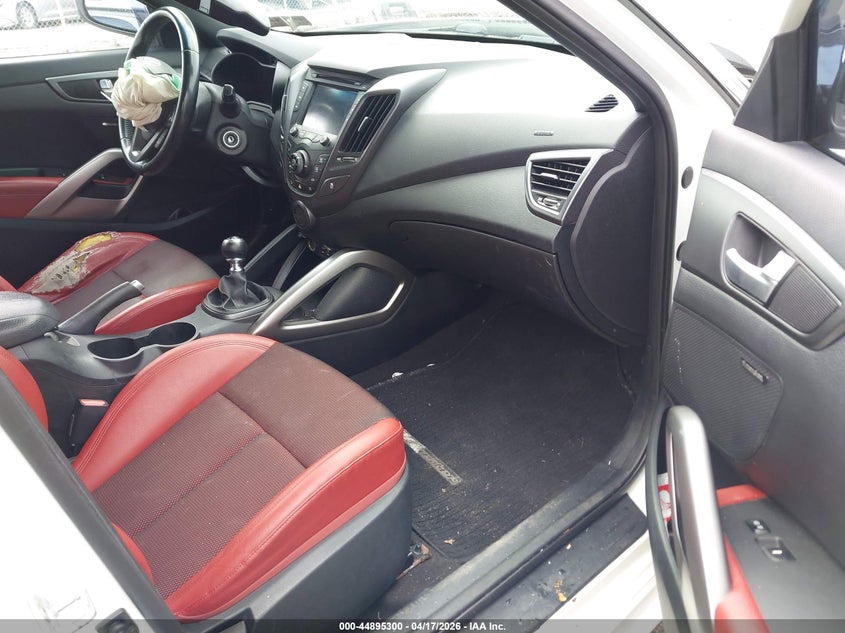 2016 Hyundai Veloster VIN KMHTC6AE6GU295296 IAAI salvage auction — FRONT END, Salvage Title, sold $650 on 2026-07-07 (photo 5)