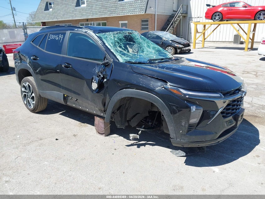 2026 Chevrolet Trax VIN KL77LJEP0TC056330 IAAI salvage auction — ROLLOVER, Salvage (Illinois), sold $1,600 on 2026-07-21 (photo 1)