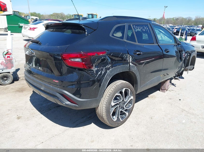 2026 Chevrolet Trax VIN KL77LJEP0TC056330 IAAI salvage auction — ROLLOVER, Salvage (Illinois), sold $1,600 on 2026-07-21 (photo 4)