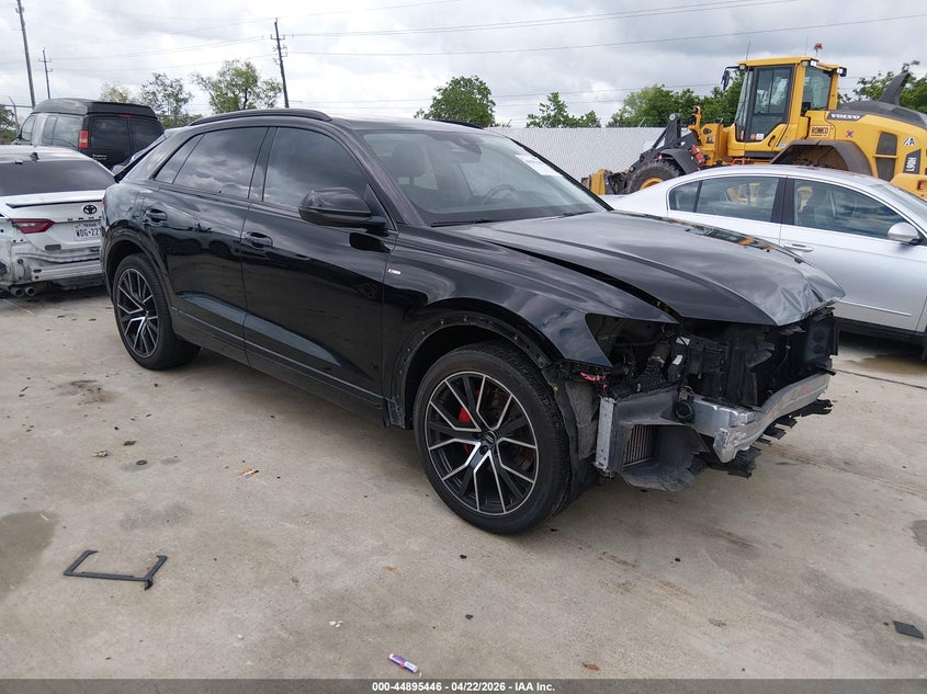 2020 Audi Q8 VIN WA1EVAF12LD002692 — IAAI salvage auction photo