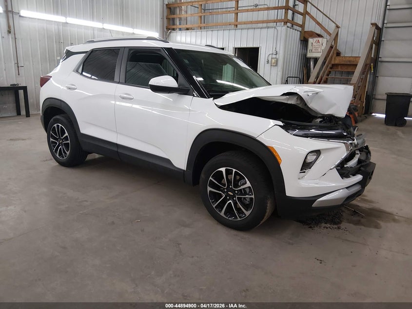 2025 Chevrolet Trailblazer VIN KL79MRSL2SB110902 IAAI salvage auction — FRONT END, Salvage (Minnesota), sold $5,500 on 2026-07-14 (photo 1)