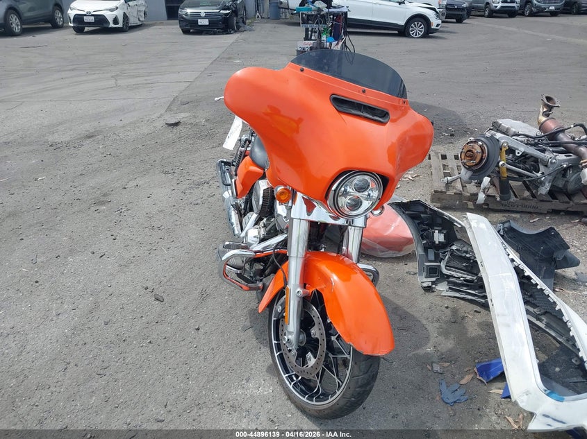 2023 Harley-davidson Street glide VIN 1HD1KRP2XPB610835 IAAI salvage auction — LEFT & RIGHT, Wait Title, sold $8,350 on 2026-07-15 (photo 5)