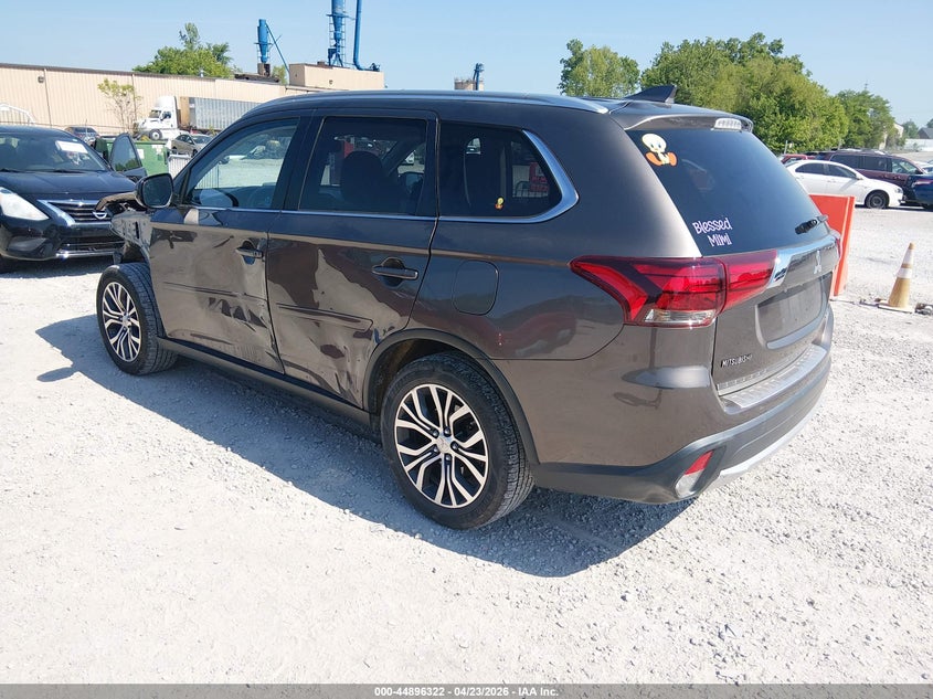 2017 Mitsubishi Outlander VIN JA4AZ3A31HZ002863 IAAI salvage auction — FRONT END, Salvage Title, sold $1,500 on 2026-08-23 (photo 3)