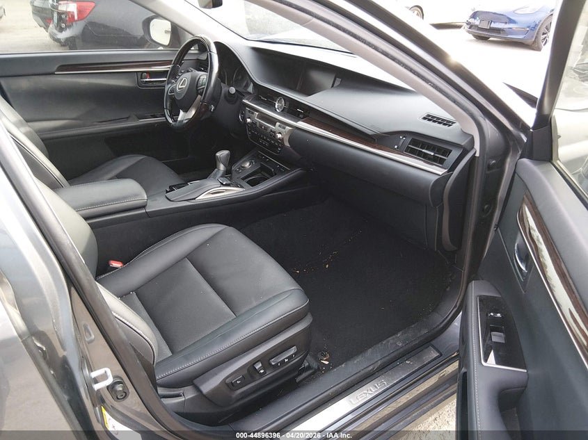 2016 Lexus ES VIN JTHBW1GG2G2120959 IAAI salvage auction — FRONT END, Bill Of Sale (Washington), sold $5,700 on 2026-07-29 (photo 5)