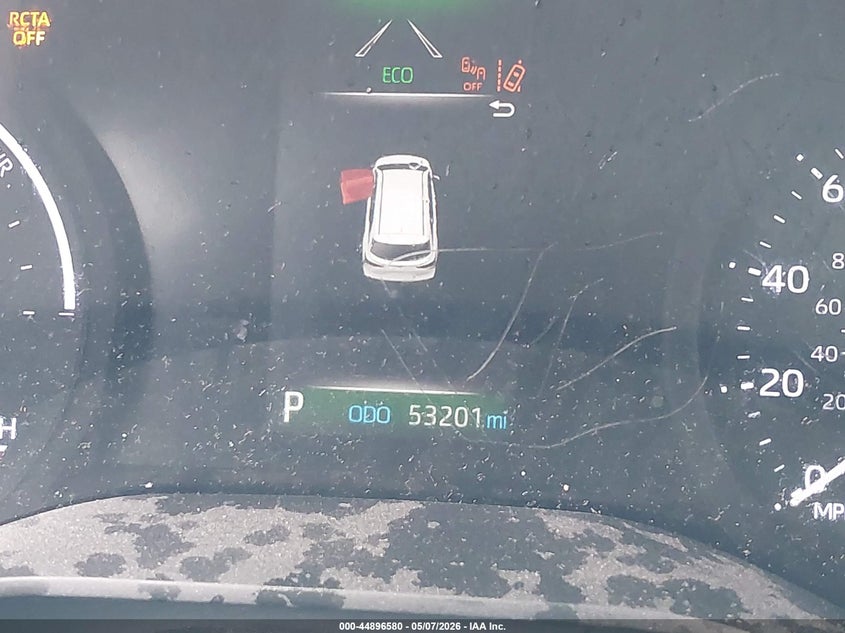 2023 Toyota Sienna VIN 5TDKRKEC2PS154052 IAAI salvage auction — FRONT & REAR, Salvage (Idaho), sold $10,500 on 2026-07-07 (photo 7)
