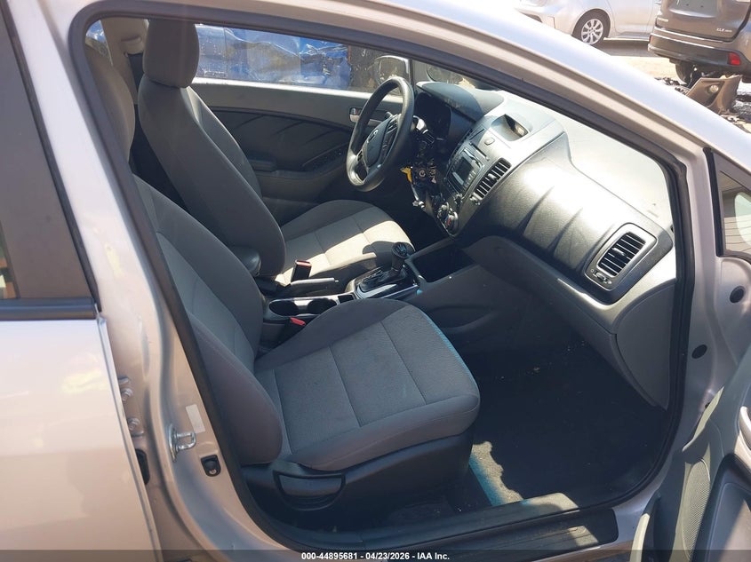 2018 Kia Forte VIN 3KPFK4A70JE233991 IAAI salvage auction — THEFT, Salvage (South Carolina), sold $1,550 on 2026-07-22 (photo 5)